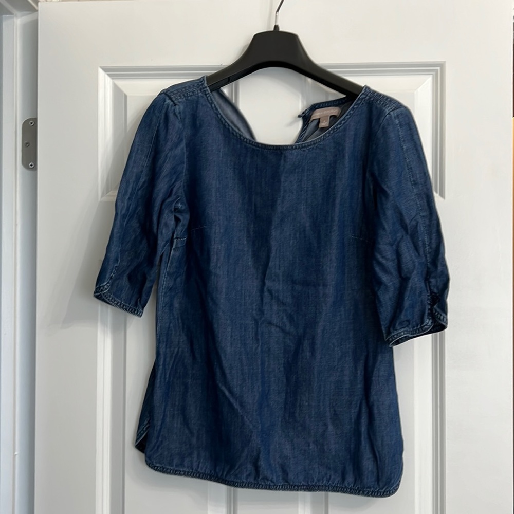 Banana Republic size 2 denim 3/4 sleeve shirt